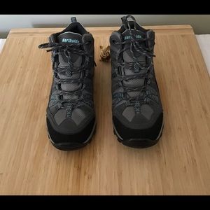 North side snow boot size 11